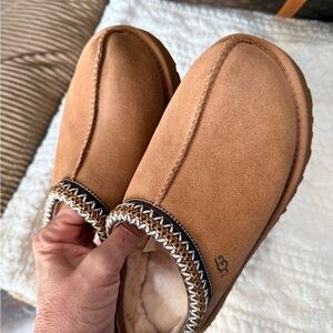 UGG Tasman slippers